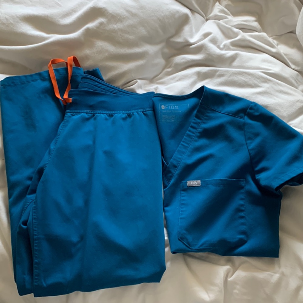Figs set alps blue